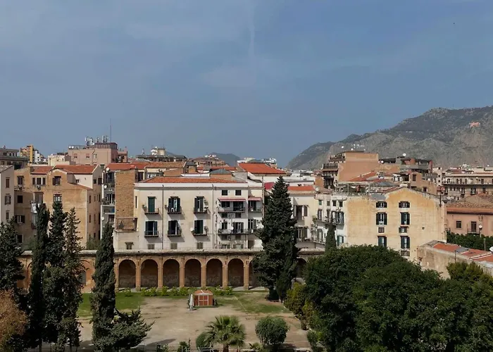 Courthouse Apartments Palermo